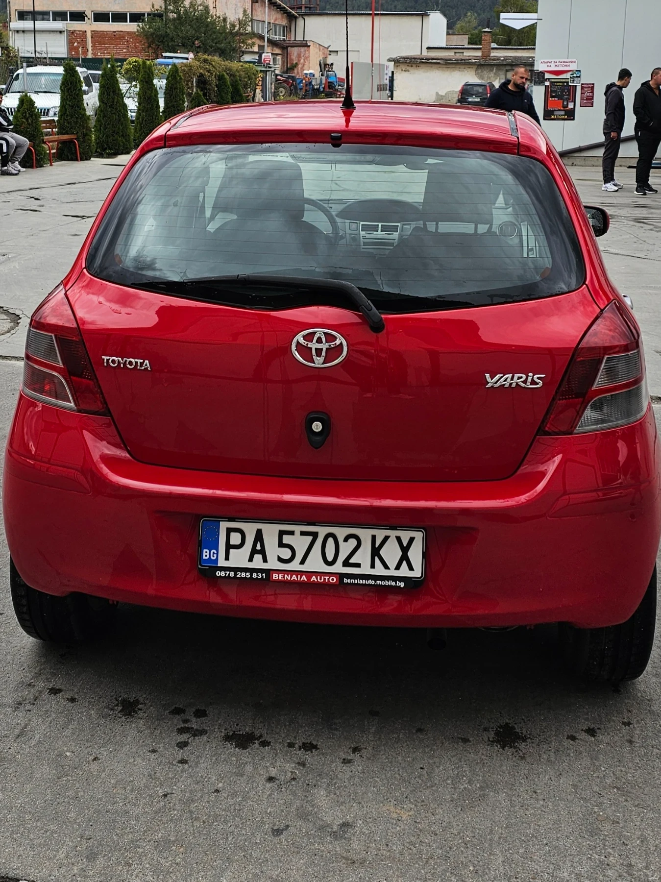 Toyota Yaris 1.33 VVT-i, снимка 8 - Автомобили и джипове - 56272896