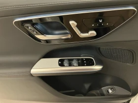 Mercedes-Benz GLC 220 d 4-MATIC AMG-LINE NIGHT PAKET 360 CAMERA, снимка 12