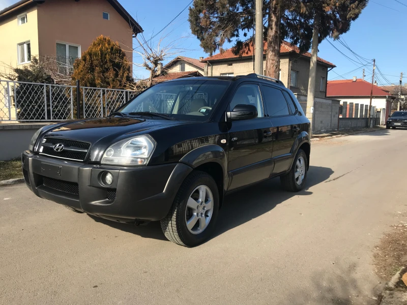 Hyundai Tucson 2.0 ЧИСТО НОВ-ГАЗ-БЕНЗИН-4?4, снимка 2 - Автомобили и джипове - 49063298