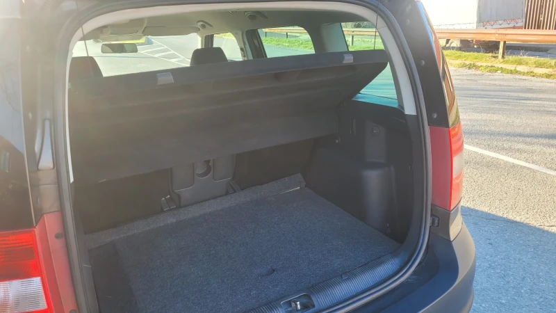 Skoda Yeti 2.0  тди 4х4, снимка 3 - Автомобили и джипове - 53565436