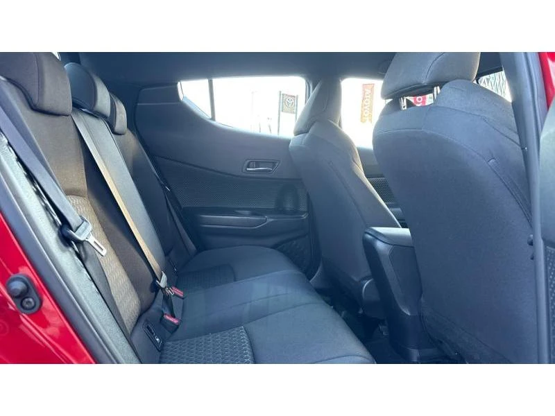 Toyota C-HR 1.8 HYB 4X2 CENTER, снимка 7 - Автомобили и джипове - 53119012