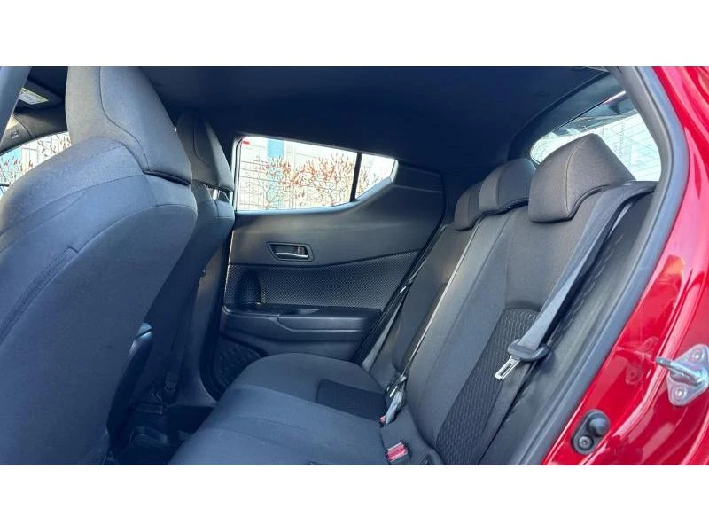 Toyota C-HR 1.8 HYB 4X2 CENTER, снимка 11 - Автомобили и джипове - 53119012