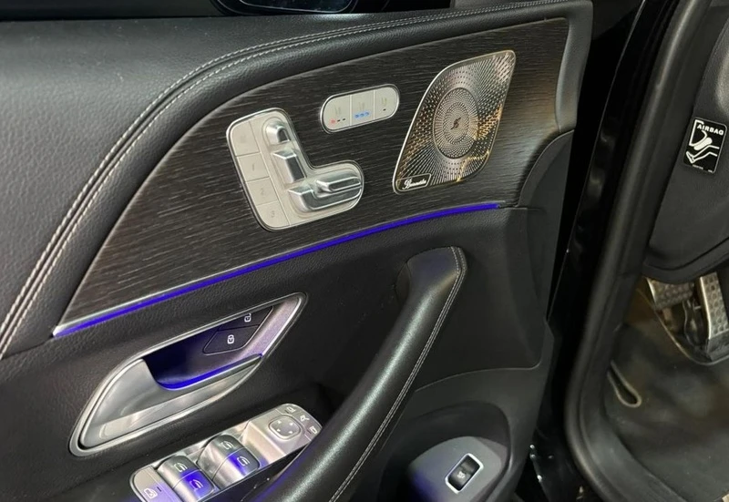 Mercedes-Benz GLE Coupe 400d 4Matic AMG-Line, снимка 10 - Автомобили и джипове - 56034275