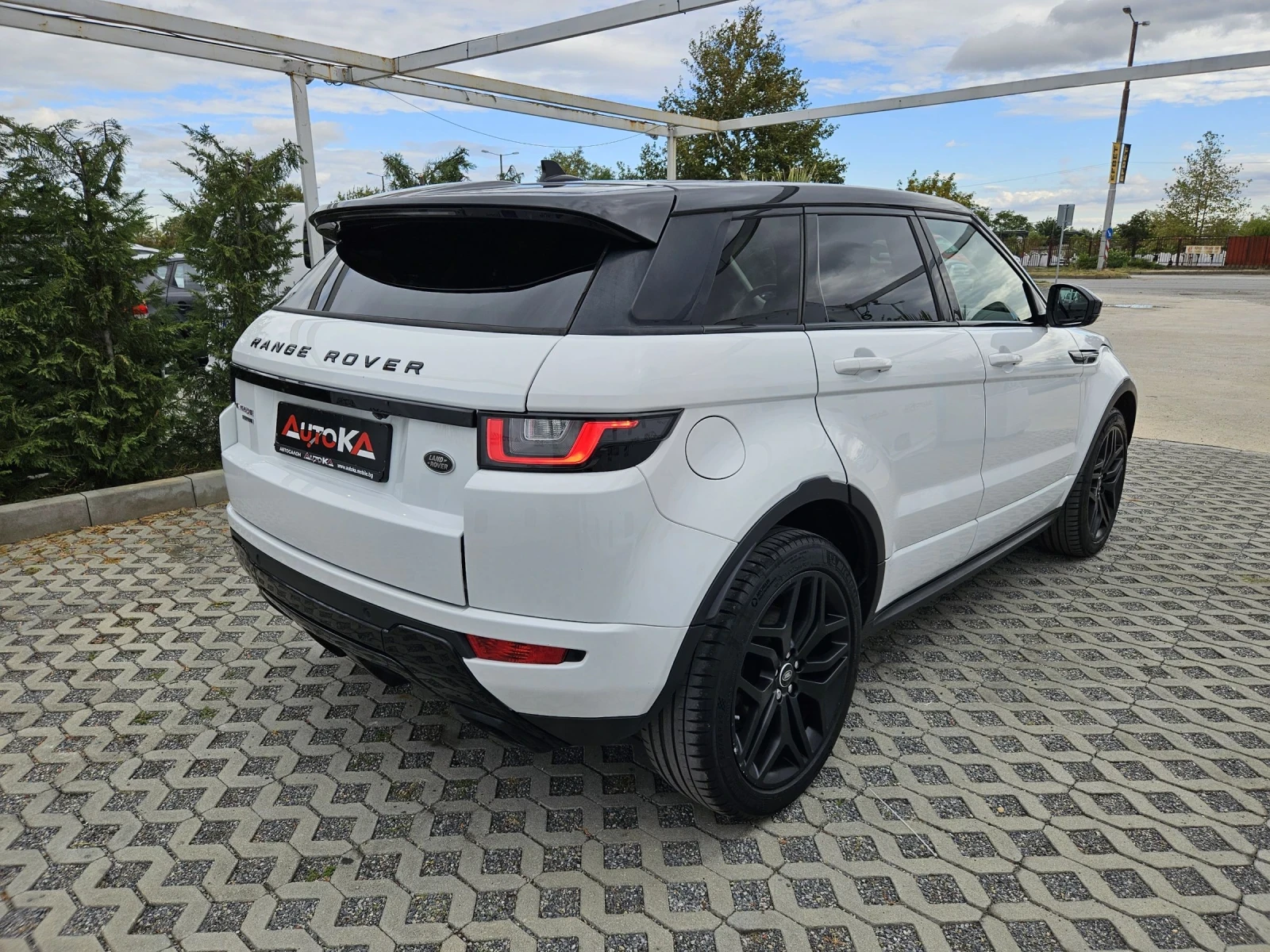 Land Rover Range Rover Evoque 2.0TD-180kc= 4x4= 9СКОРОСТИ= КАМЕРА= MEDIAN= FACE - изображение 3