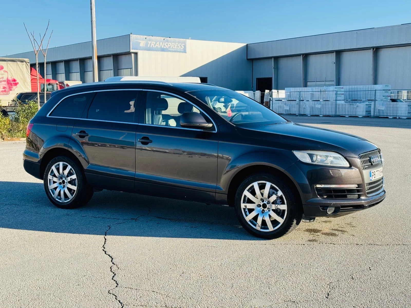 Audi Q7 3.0 TDI Full Панорама BOSE Keyless Теглич 20   - изображение 3