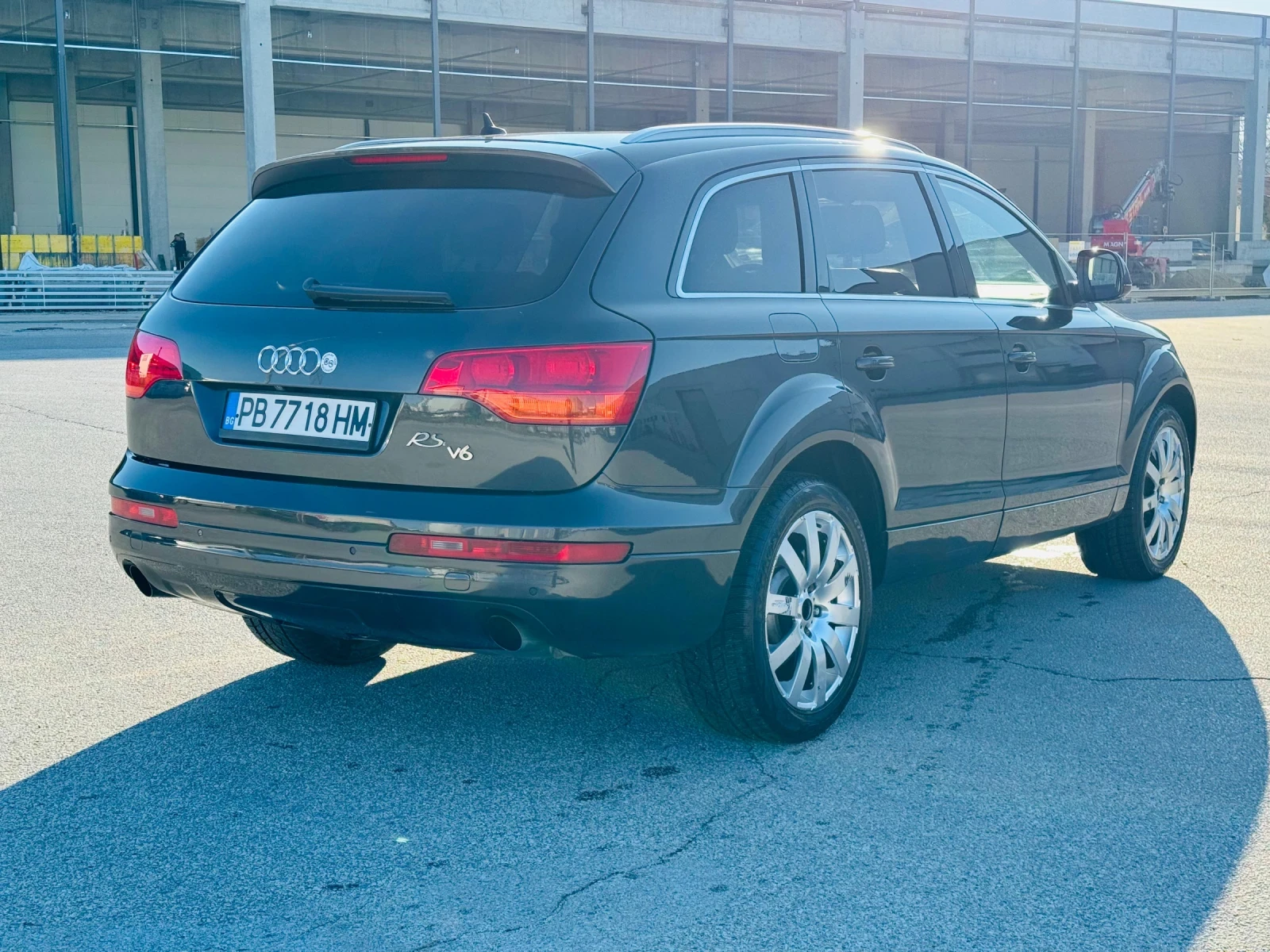 Audi Q7 3.0 TDI Full Панорама BOSE Keyless Теглич 20   - изображение 4