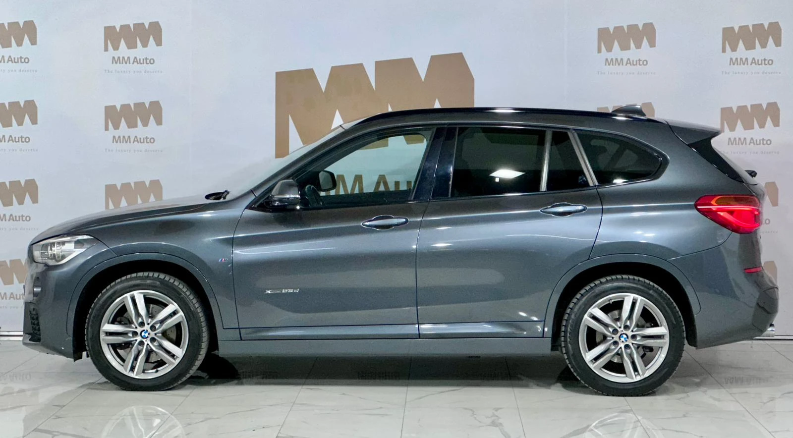 BMW X1 25d xDrive* M-Sport* Harman/Kardon* Camera*  - изображение 3