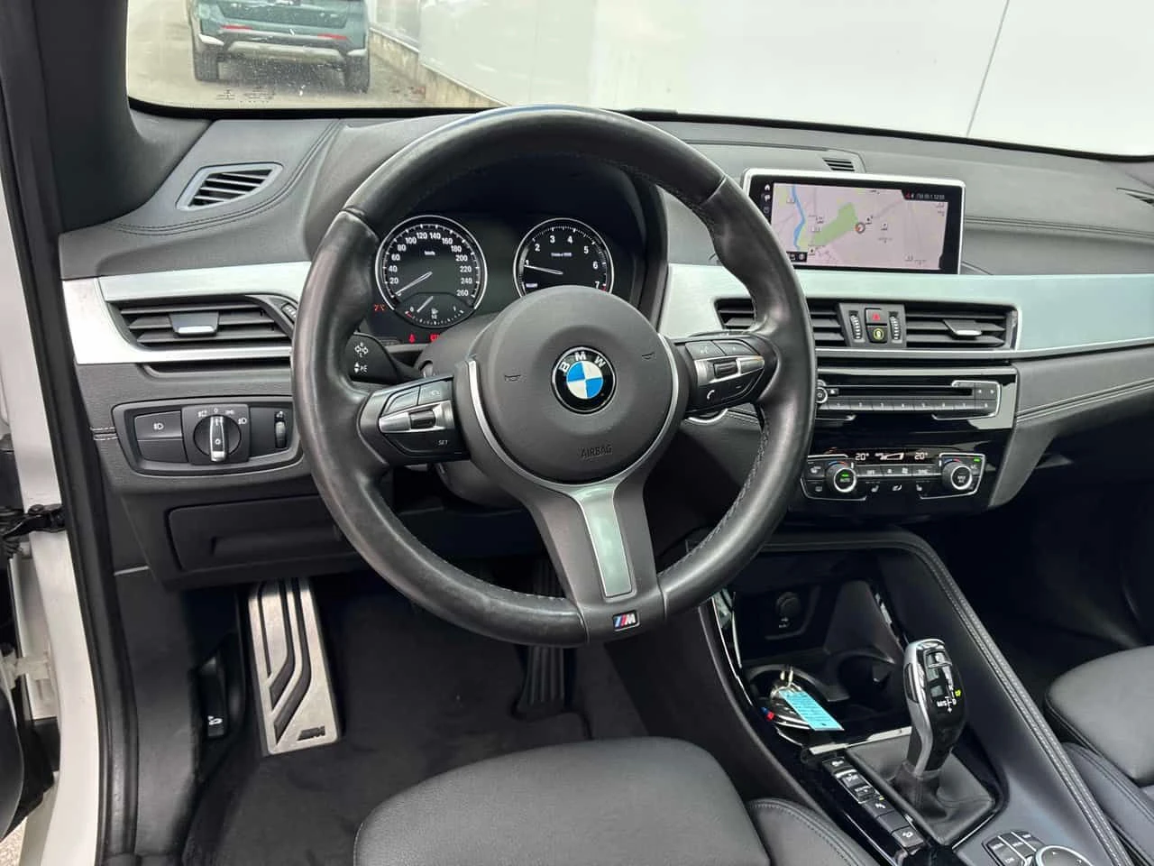 BMW X1 * xDrive28i * ПАНОРАМА* ПОЕГРЕВИ* ВИДЕО* , снимка 14 - Автомобили и джипове - 54573048