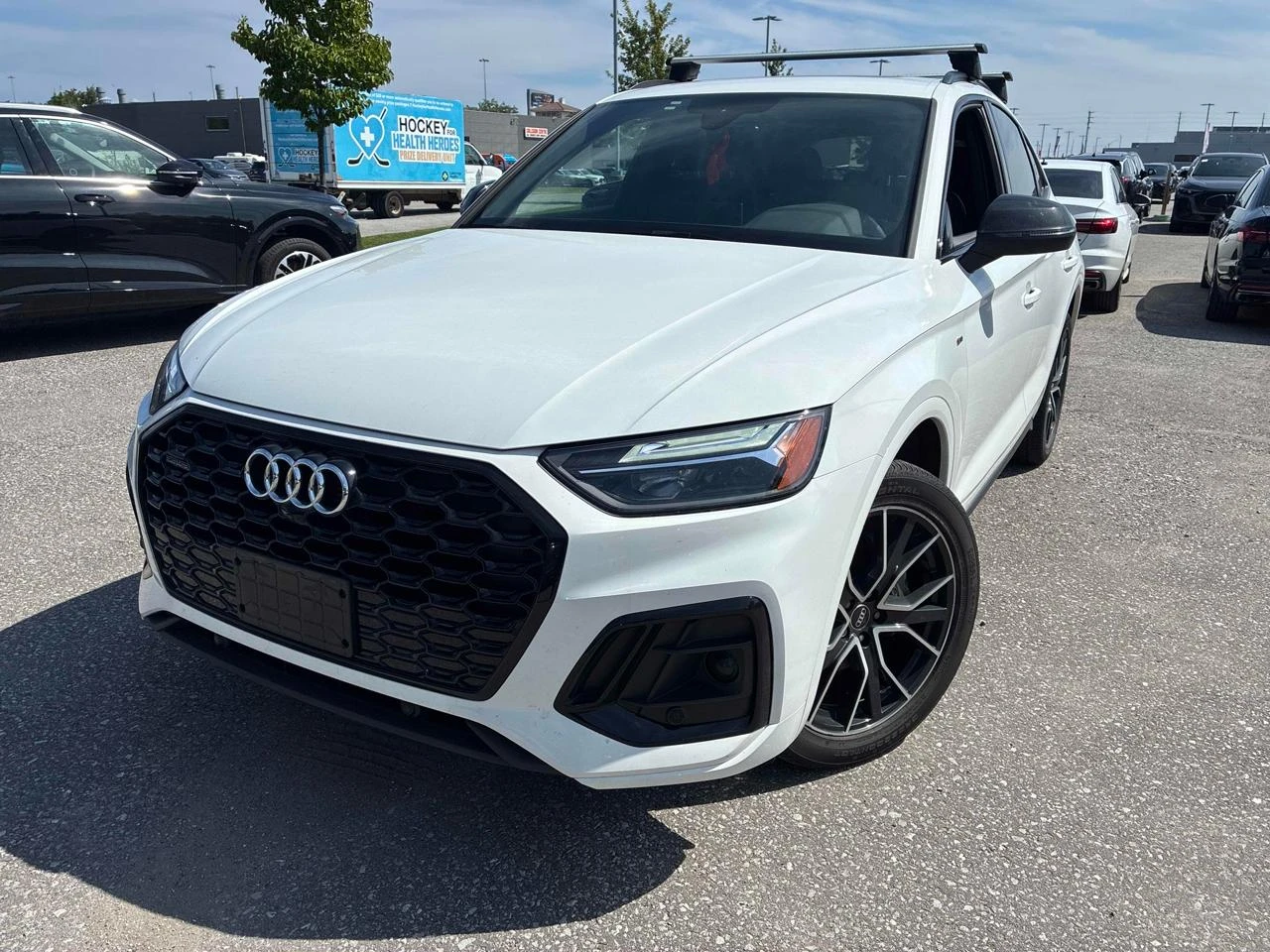 Audi Q5 Sportback* S-LINE* B&O360* ДИСТРОНИК* КРАЙНА ЦЕНА, снимка 3 - Автомобили и джипове - 55929380