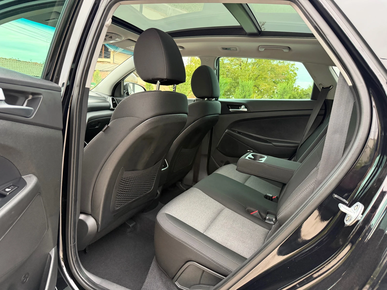 Hyundai Tucson -1.6TGDI-PREMIUM-4X4 | Mobile.bg � ����������� 10