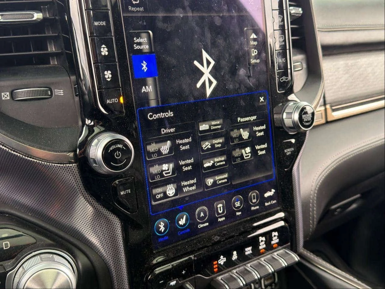 Dodge RAM 1500 5.7 V8 * Limited * CARFAX *  | Mobile.bg � ����������� 12