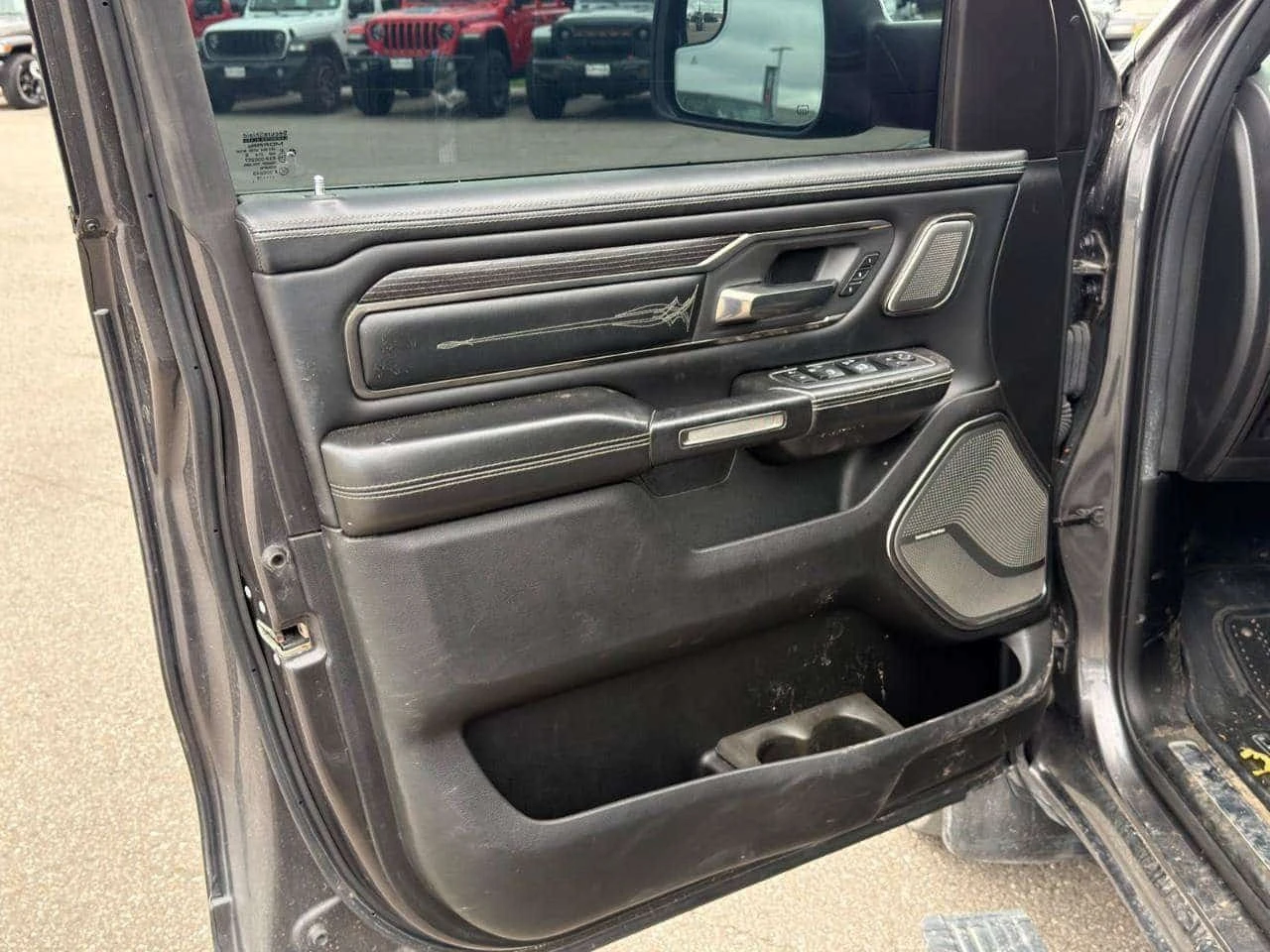 Dodge RAM 1500 5.7 V8 * Limited * CARFAX *  | Mobile.bg � ����������� 13