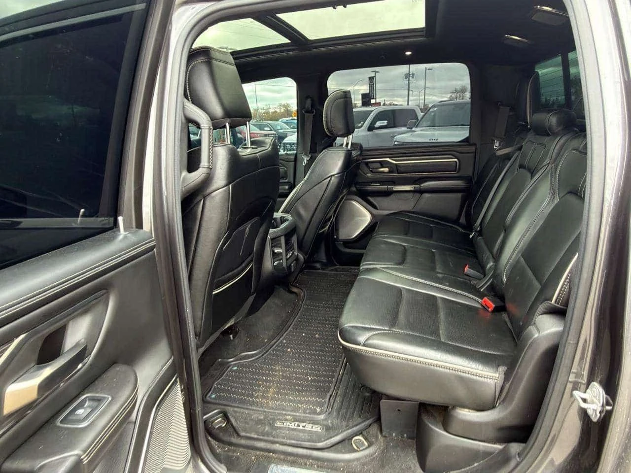Dodge RAM 1500 5.7 V8 * Limited * CARFAX *  | Mobile.bg � ����������� 16