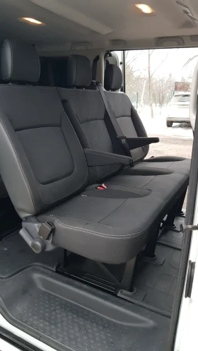 Renault Trafic 1.6dci Maxi / Combi, снимка 15