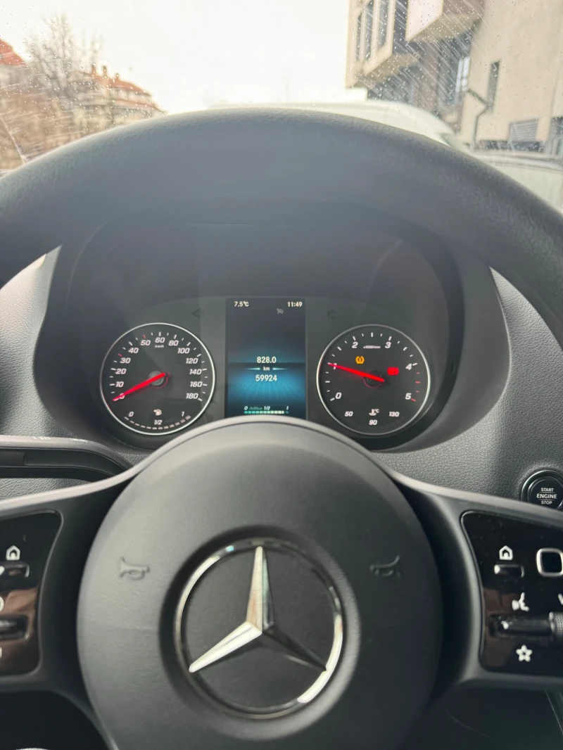 Mercedes-Benz Sprinter 319 Навигация* MultiBeam* , снимка 8 - Бусове и автобуси - 53302244