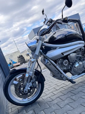 Hyosung Aquila 650, снимка 9