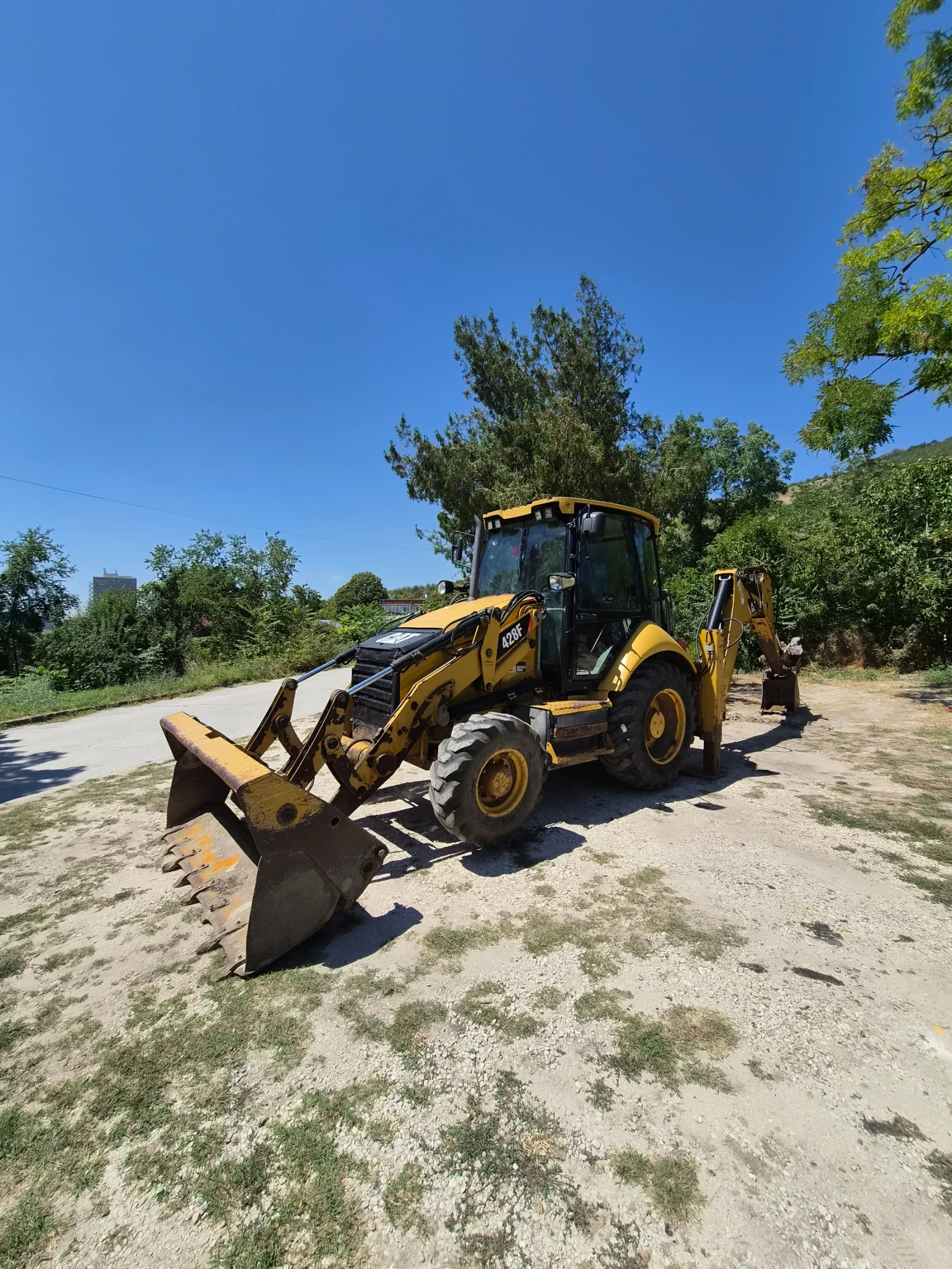 Багер Cat 428F , снимка 3 - Индустриална техника - 55500642
