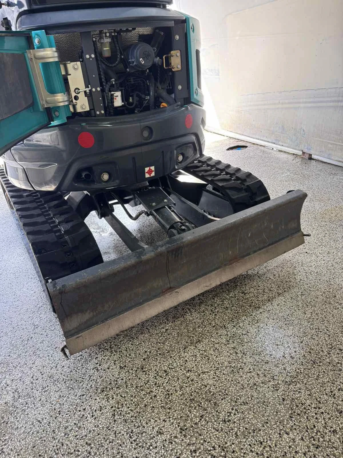 Багер Sunward SWE25UF, снимка 2 - Индустриална техника - 56363888