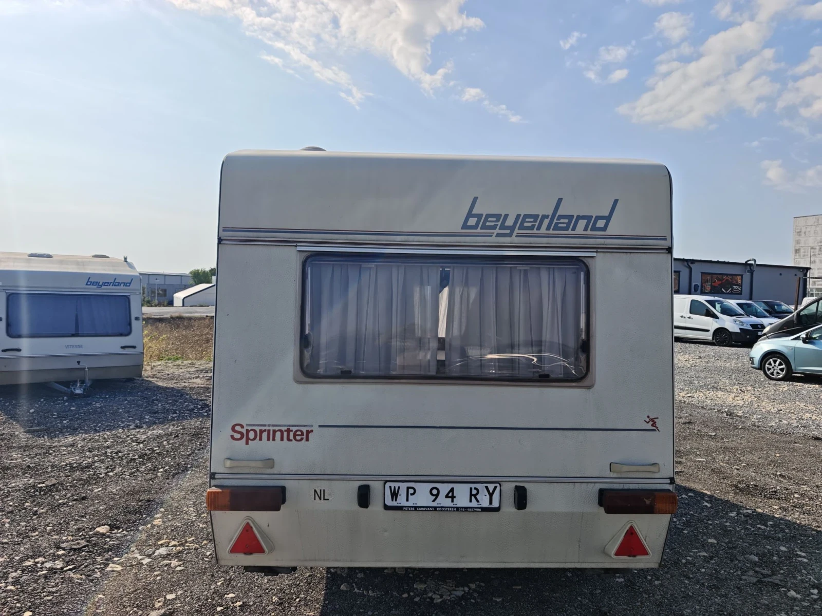 Каравана Beyerland Beyerland , снимка 7 - Каравани и кемпери - 55927126