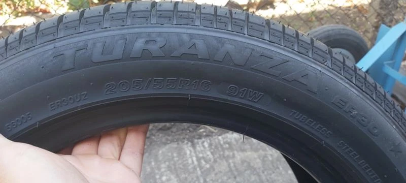 Гуми Летни 205/55R16, снимка 4 - Гуми и джанти - 30362067