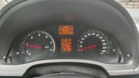 Toyota Avensis 2.0 D4d - ПАНОРАМА - НАВИ, снимка 13