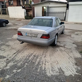 Mercedes-Benz 124 Е250, снимка 3