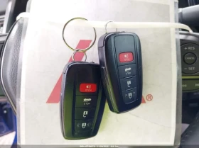 Toyota Camry XSE, снимка 10