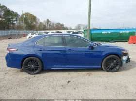 Toyota Camry XSE, снимка 13