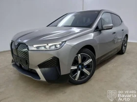 ������ BMW iX