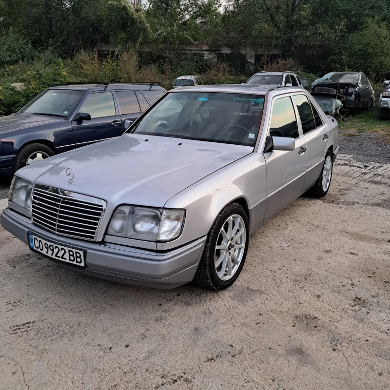 Mercedes-Benz 124 Е250, снимка 2 - Автомобили и джипове - 47648837