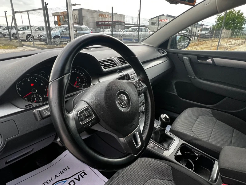 VW Passat 1.4 БЕНЗИН 150 К.С   МЕТАН, 6 СК. НАВИ! КАТО НОВА!, снимка 9 - Автомобили и джипове - 45568932