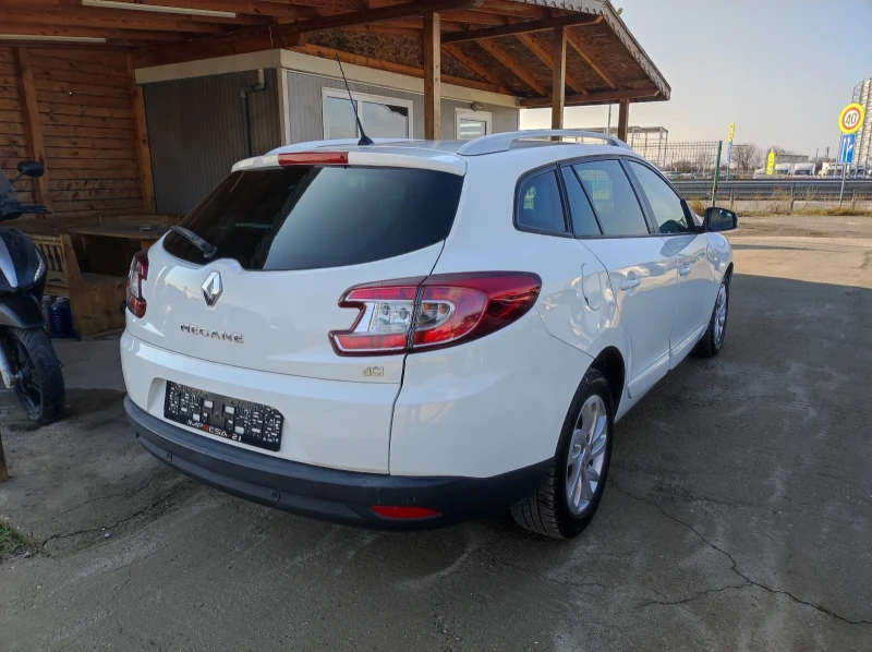 Renault Megane 1.5dci Limited , снимка 4 - Автомобили и джипове - 48489108