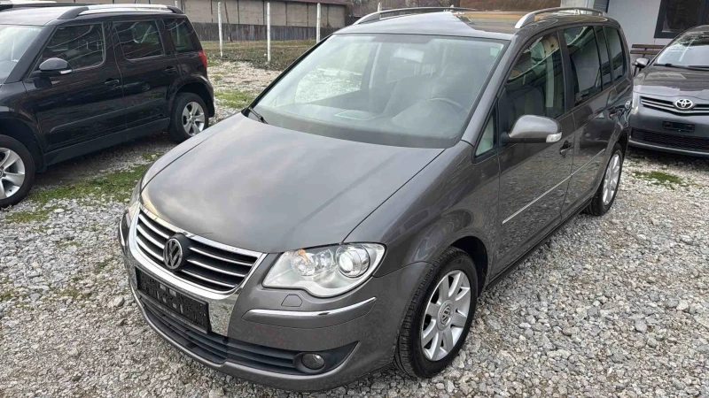 VW Touran, снимка 1 - Автомобили и джипове - 49024746