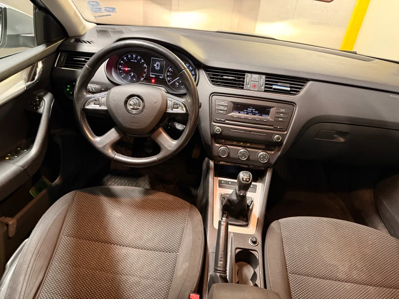 Skoda Octavia 1, 6 TDI, 4x4, снимка 13 - Автомобили и джипове - 52004741