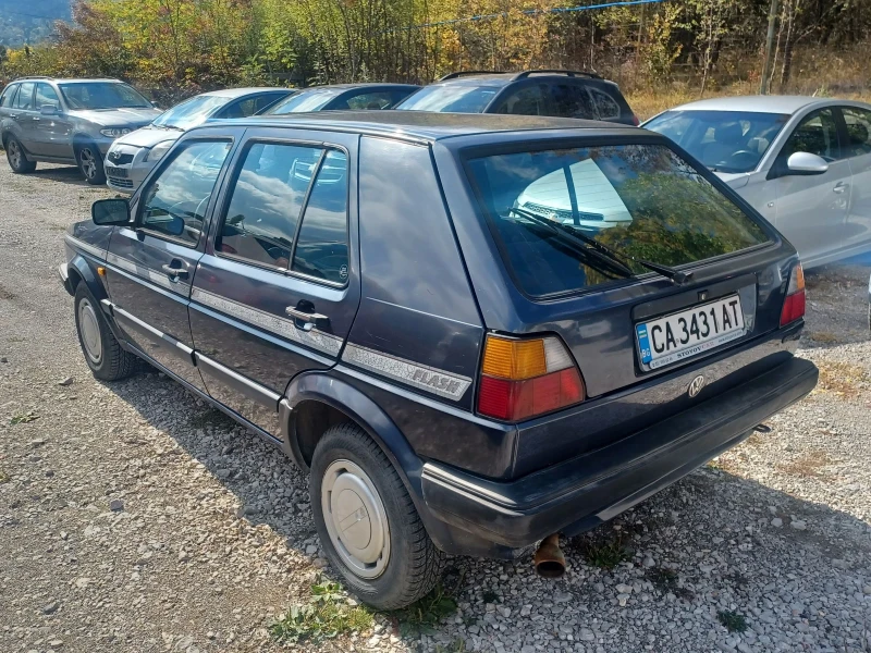 VW Golf 1.3 I, снимка 3 - Автомобили и джипове - 52007816