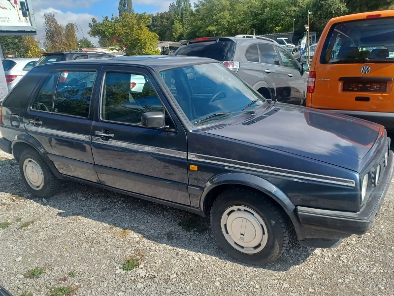 VW Golf 1.3 I, снимка 6 - Автомобили и джипове - 52007816