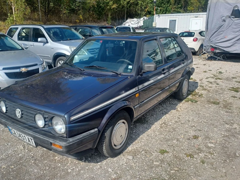 VW Golf 1.3 I, снимка 2 - Автомобили и джипове - 52007816