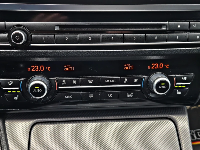 BMW 550 М/XD/SHADOW LINE/ОБСЛУЖЕН/DISTR/CAMERA/HUD/ПОДГРЕВ, снимка 12 - Автомобили и джипове - 52332002