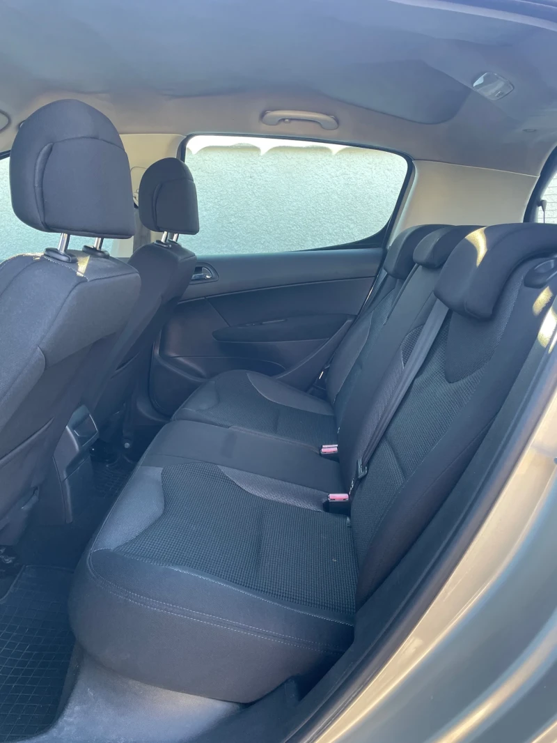 Peugeot 308 1.6 HDI , снимка 9 - Автомобили и джипове - 52792961