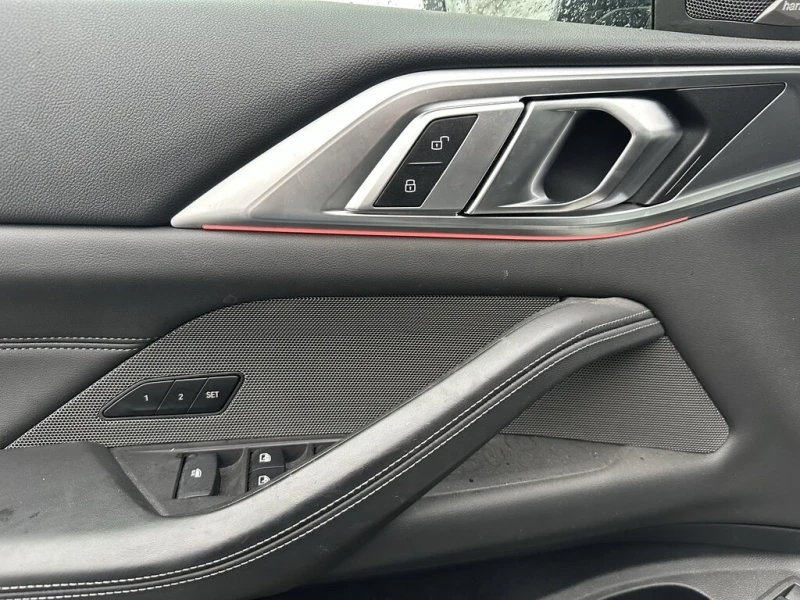 BMW M4 * Competition M xDrive * CARFAX * БЕЗ ПЪРВОНАЧАЛНА, снимка 13 - Автомобили и джипове - 52819346