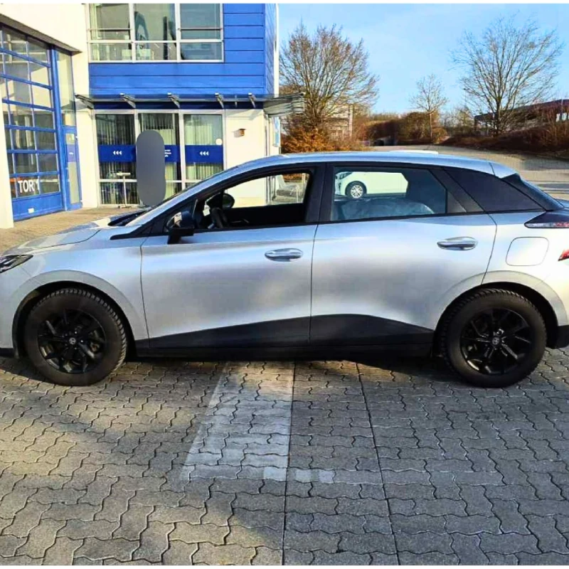 Mg 4 SE 51Kw, снимка 3 - Автомобили и джипове - 52914519