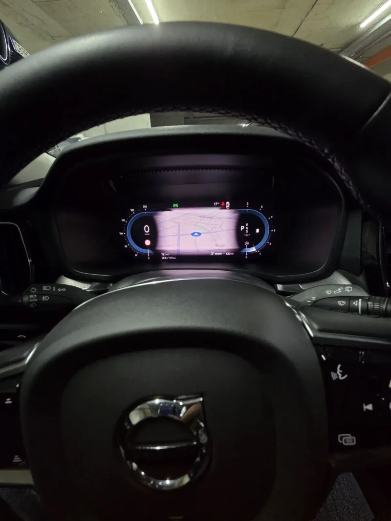 Volvo V60 Cross Country, снимка 8 - Автомобили и джипове - 52928660