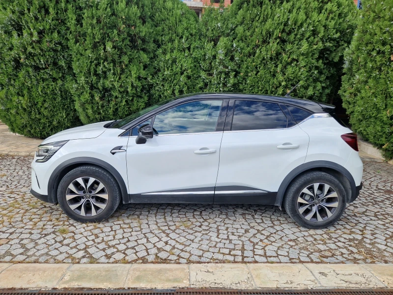 Renault Captur Intens, снимка 3 - Автомобили и джипове - 53343959