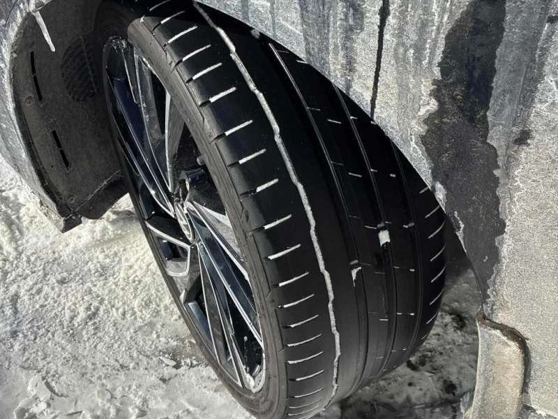 VW Golf * GTI * Performance * MANUAL * PANORAMA * HUD * , снимка 17 - Автомобили и джипове - 53436695