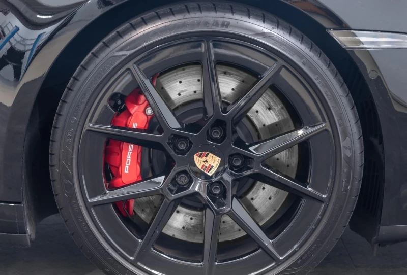 Porsche 911 992.2 CARRERA S BOSE CHRONO, снимка 2 - Автомобили и джипове - 53528282