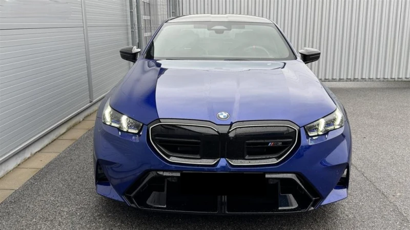 BMW M5 4.4 V8 xDrive, снимка 4 - Автомобили и джипове - 53562105