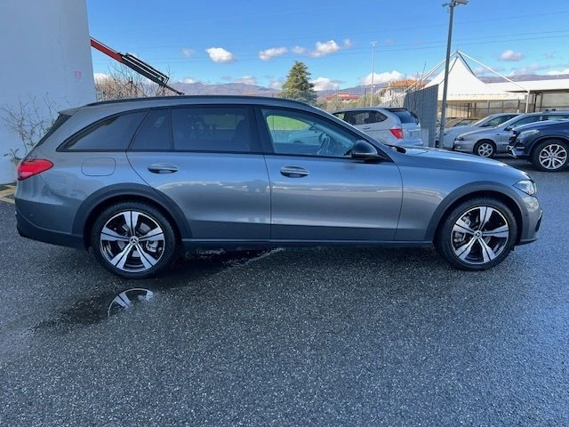 Mercedes-Benz C 220 2.2 - изображение 3