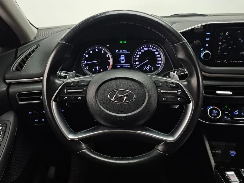 Hyundai Sonata 1.6 TURBO PREMIUM FAMILY, снимка 13 - Автомобили и джипове - 55221629
