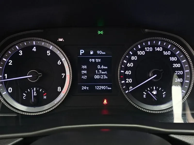 Hyundai Sonata 1.6 TURBO PREMIUM FAMILY, снимка 8 - Автомобили и джипове - 55221629