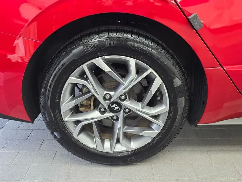 Hyundai Sonata 2.0 PREMIUM, снимка 5 - Автомобили и джипове - 55324966